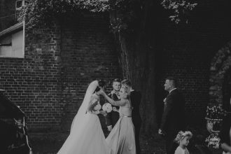 B&W Wedding - obrazek 3