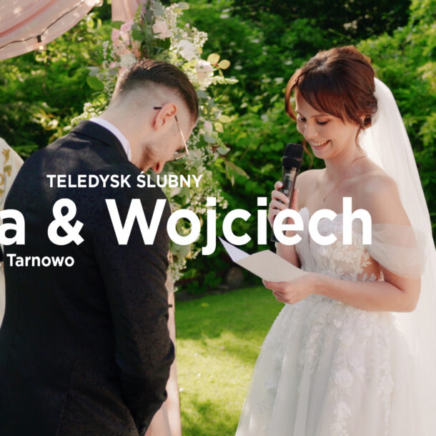 Para młoda podczas ceremonii ślubnej w plenerze w Starym Młynie nad Regą w Tarnowie